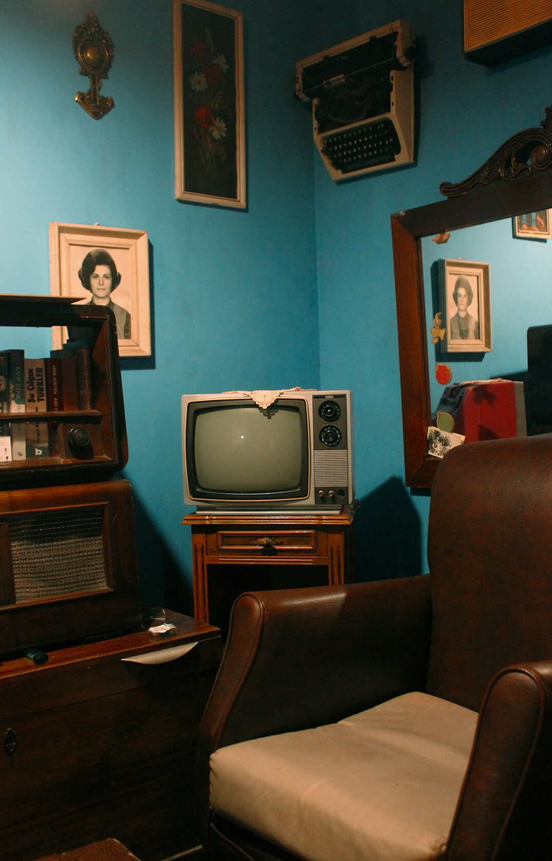 classic television props