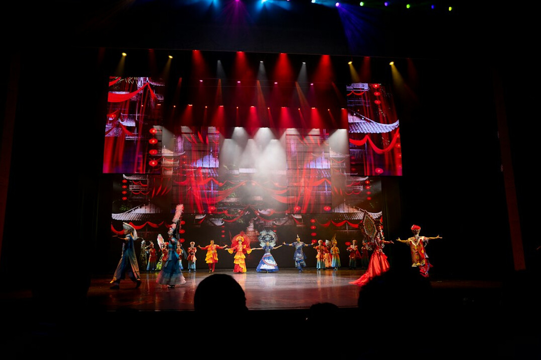 french variety show